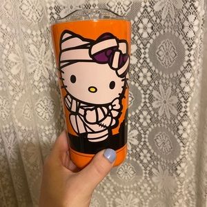 hello kitty halloween tumbler cup brand new!